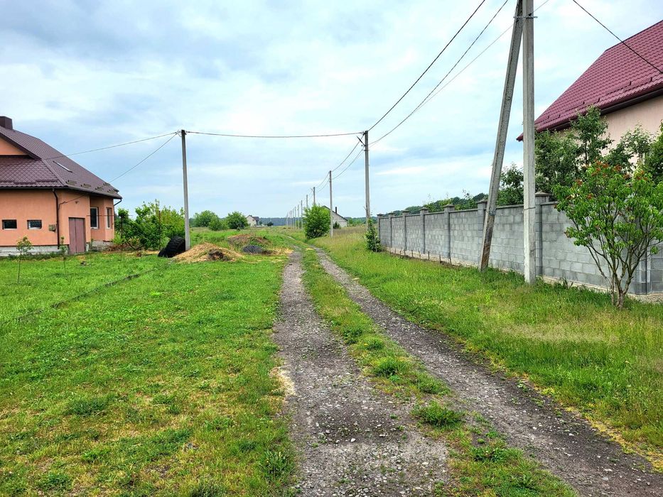 Ділянка в мальовничій місцевості