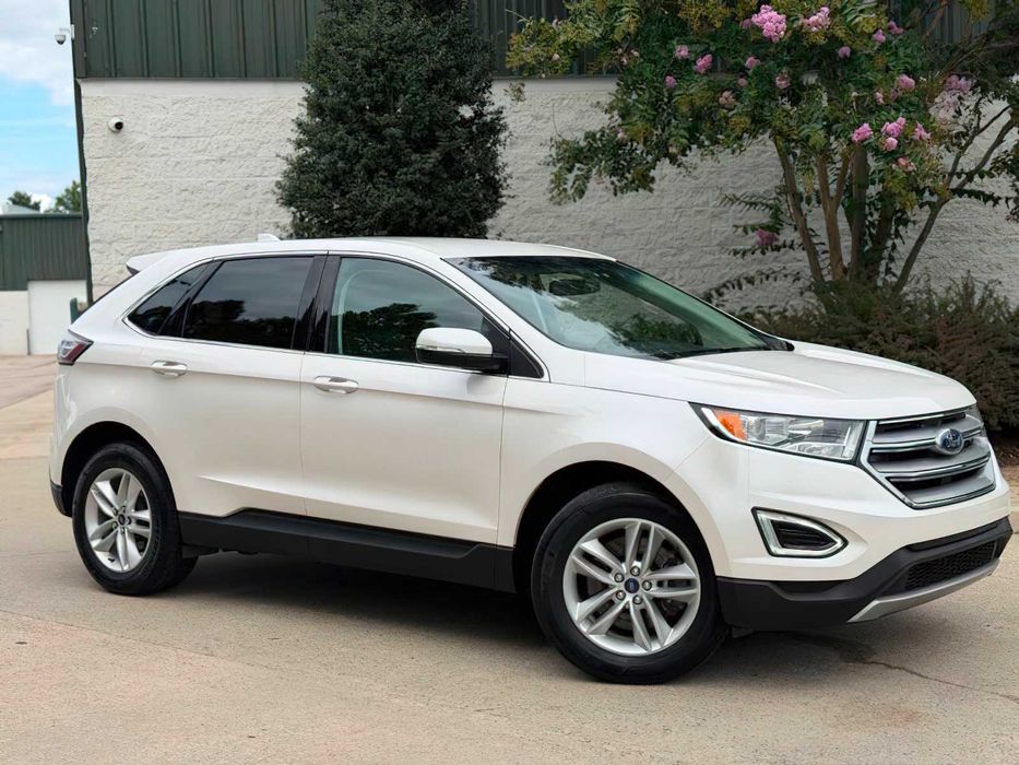 Ford Edge      2017