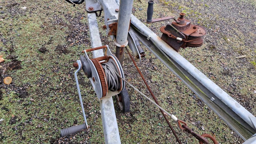 Przyczepa laweta Eduards Knott 2x wyciągarka DMC 2700kg ład. 2088kg