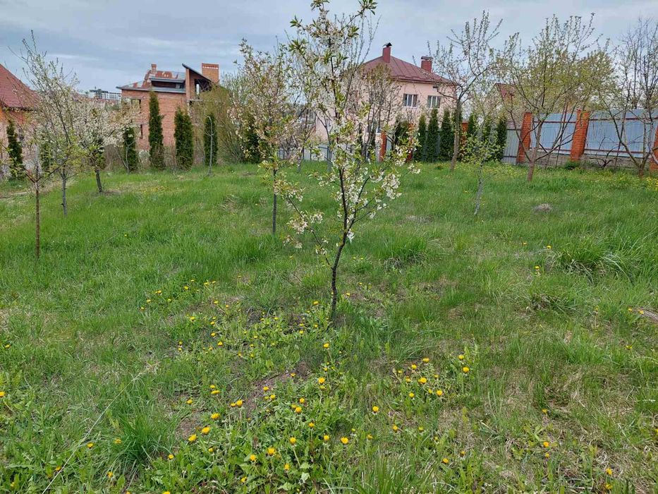 Продаж 5-кім. будинку 270 м.кв.