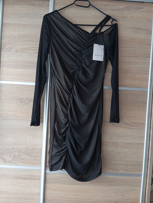 Sukienka XS nowa