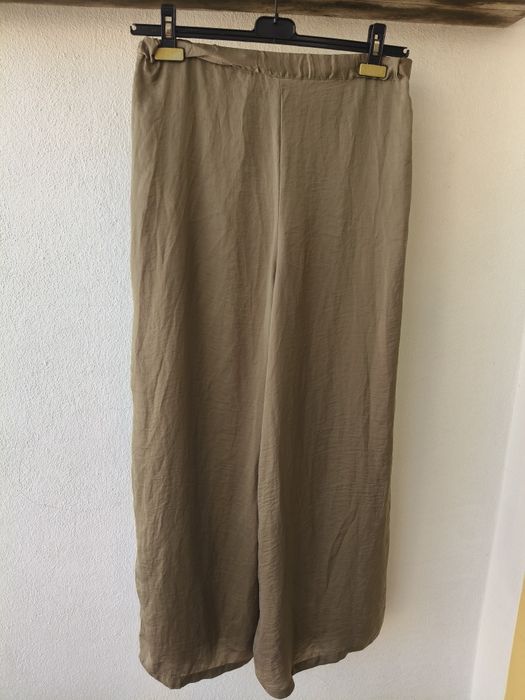 Calças fluídas da Lefties