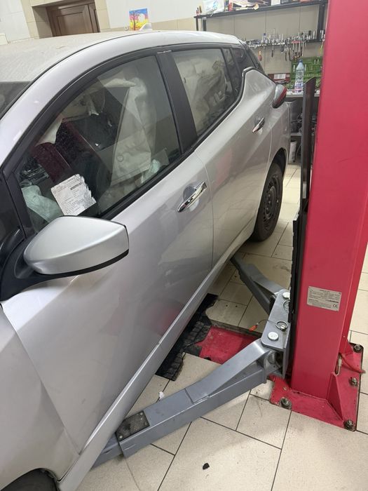 Nissan leaf 2 ze1 2018-2025р розборка на розбір запчастини