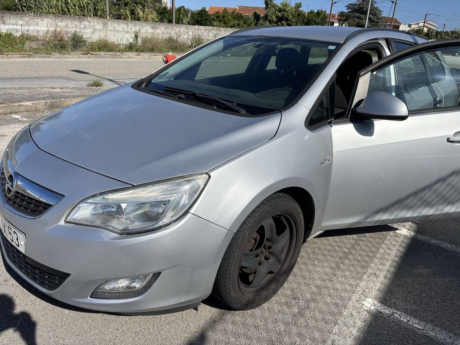 Opela Astra Sport Tourer 2011