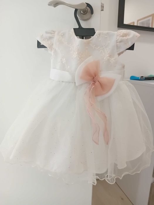 Vestido lindo para batizados festas de casamentos