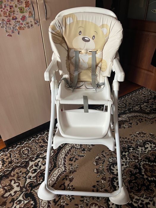 Столик для годування