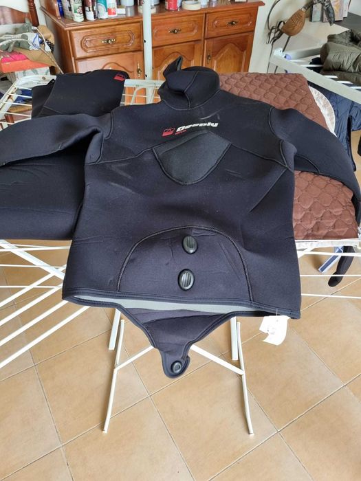 Fato Mergulhador XL - Nunca usado. - Deeply Elite Titan