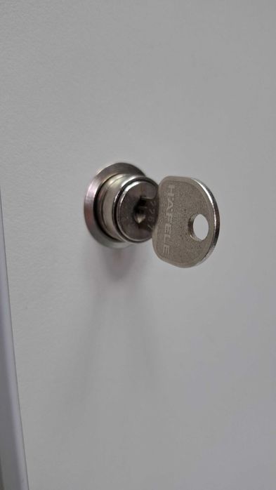 Szafa biurowa aktowa Steelcase 3oh biała - duża ilość