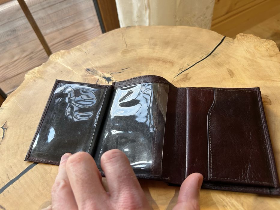 Portfel skórzany. Stan idealny.