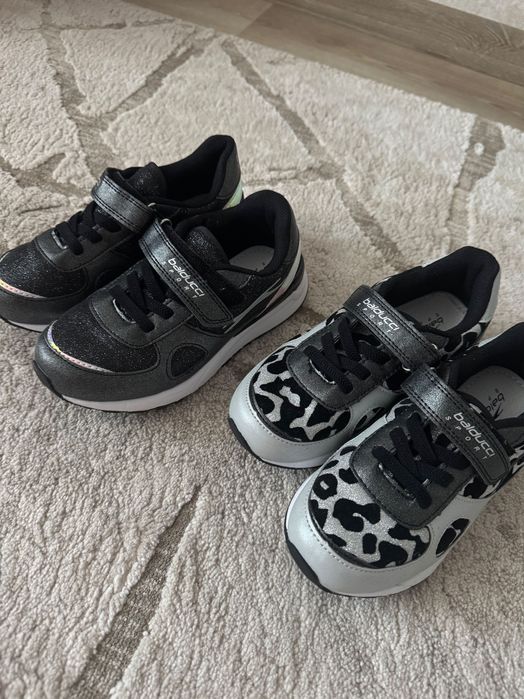 Кросівки для дівчинки