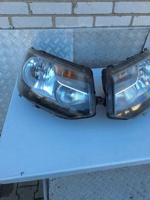 lampa lewa prawa przód vw transporter t5 lift 10-15r
