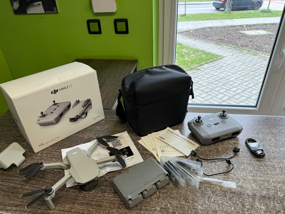 Dron DJI Mini 2 SE komplet