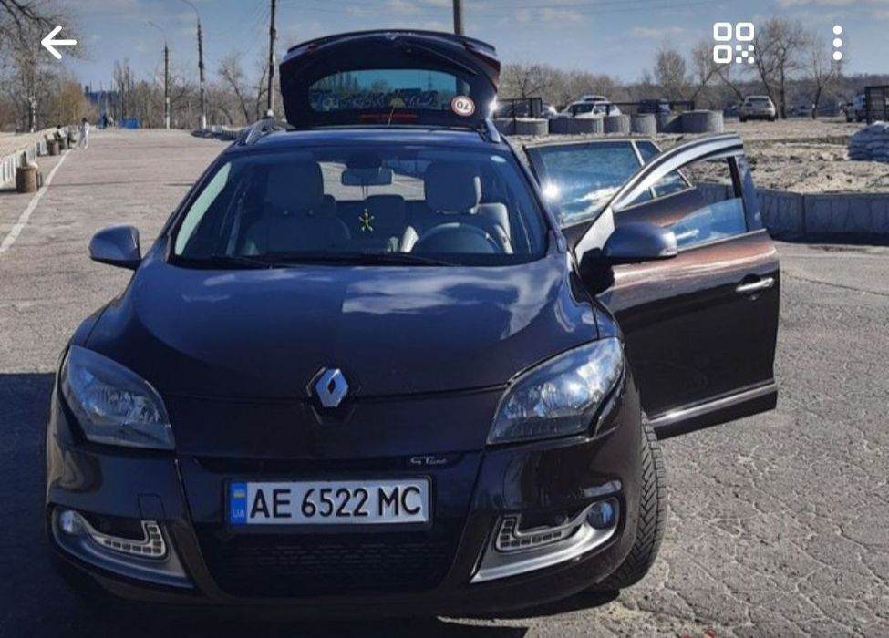 Renault Megan 3 2013 г.в. - сел и поехал, т.к. не требует вложений.