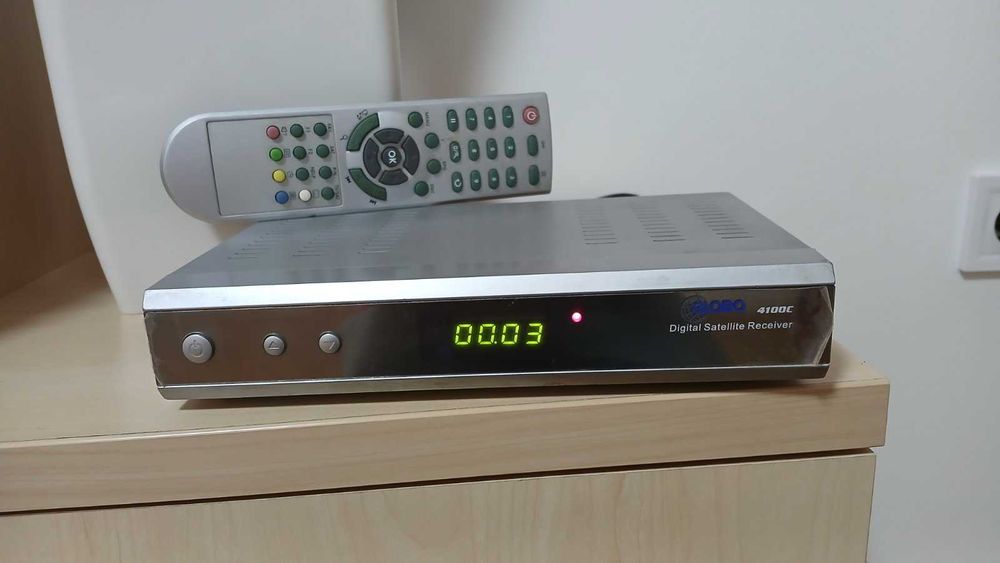 Супутниковий тюнер Globo 4100c