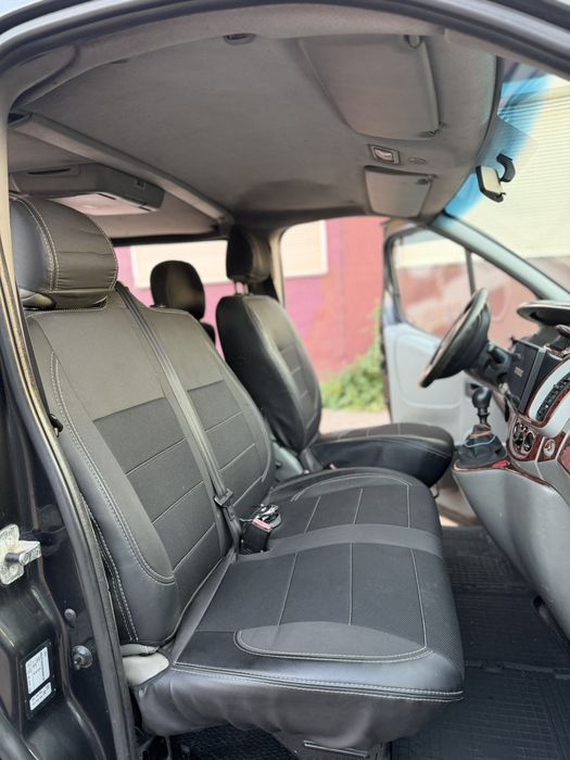 Продам Opel Vivaro 2.5