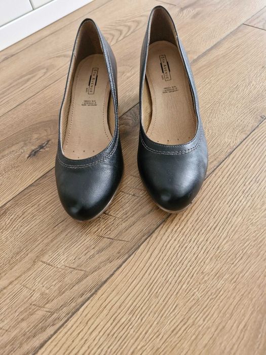 Czółenka ze skóry naturalnej