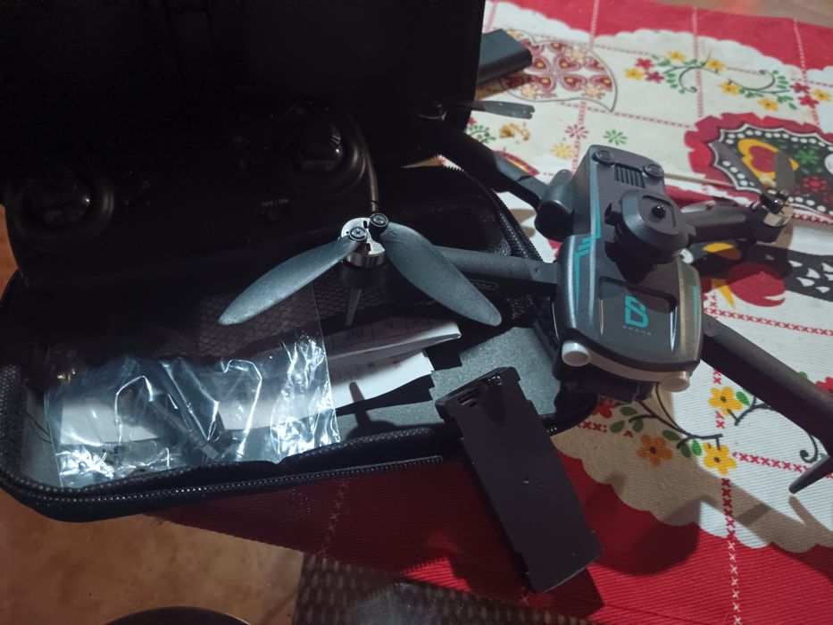 PACOTE! iMac, Teclados e Drone com Bateria