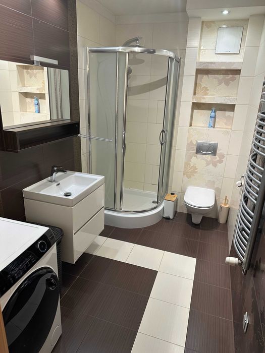 58 m² | 2 pokoje | Balkon | Miejsce postojowe | Klimatyzacja | Prądnik Czerwony