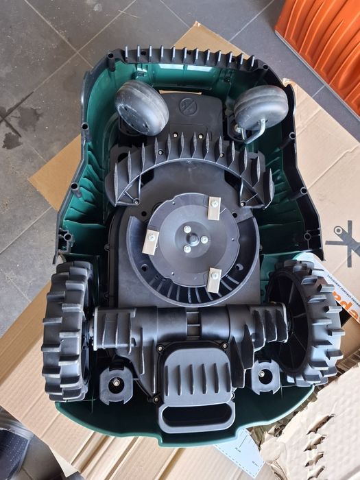 Robot koszący Parkside PMRA 20-Li B2