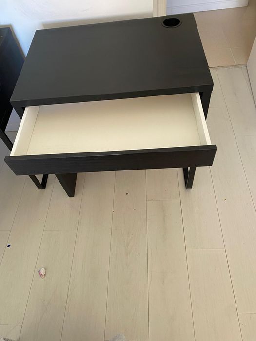 Ikea - Secretária preta