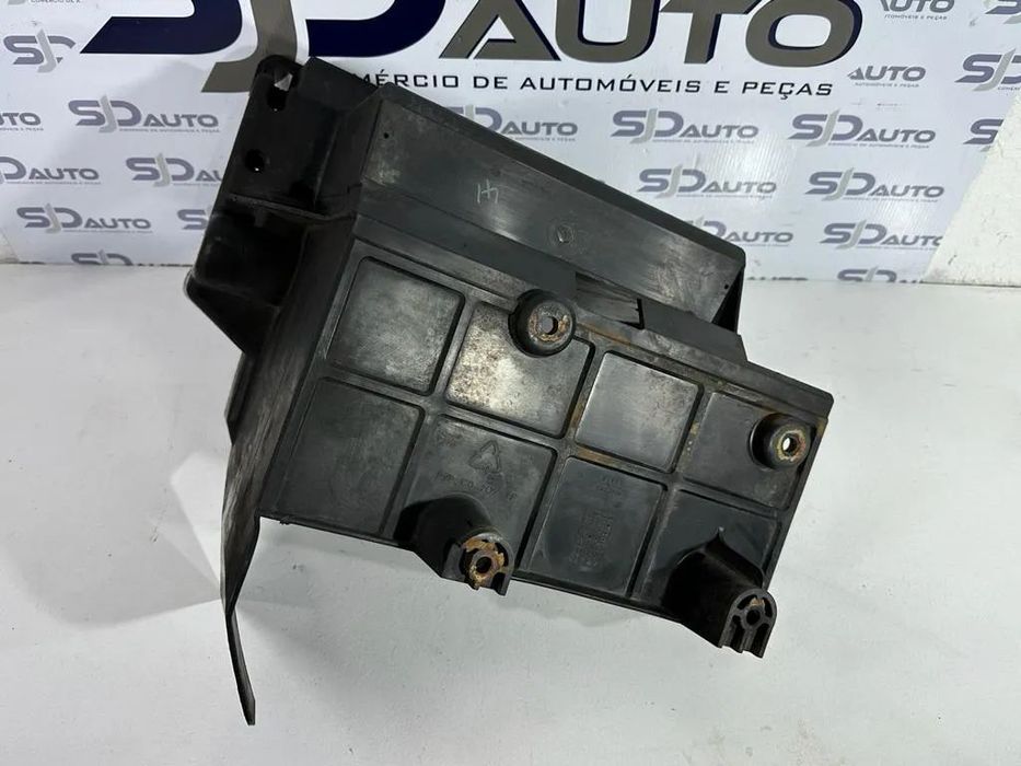 Base / Suporte Bateria - Range Rover P38