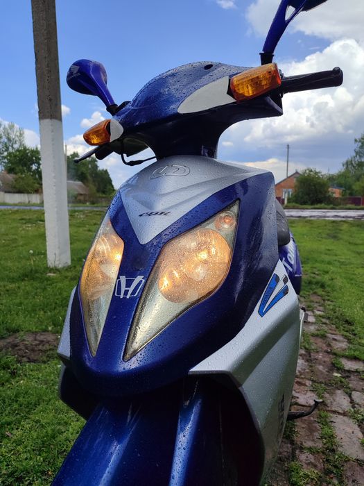 Скутер Tonic срочно!