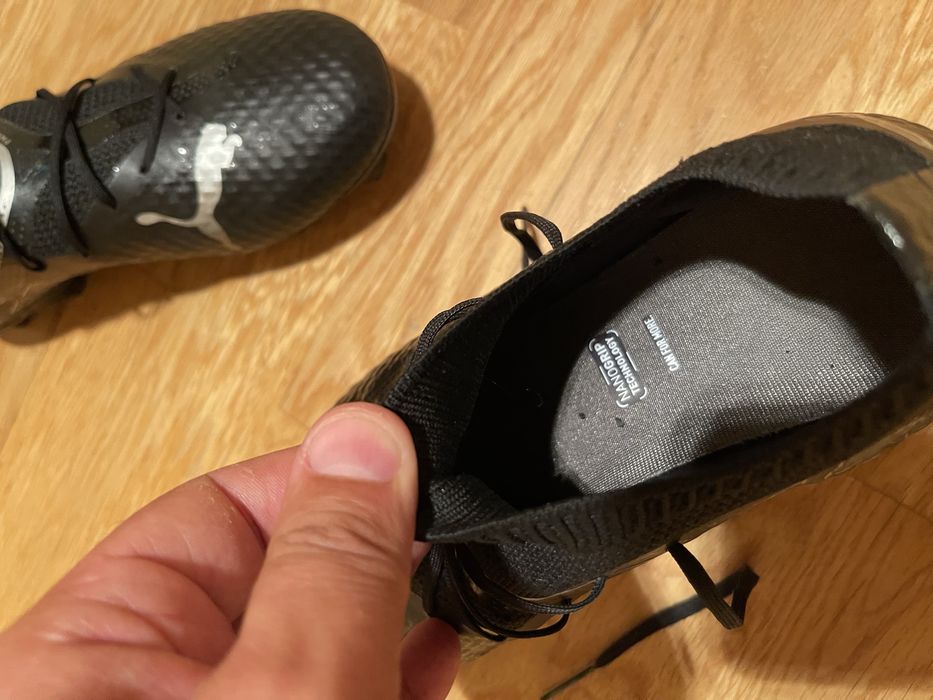 Chuteiras de futebol Puma Future 7 N.39, novas