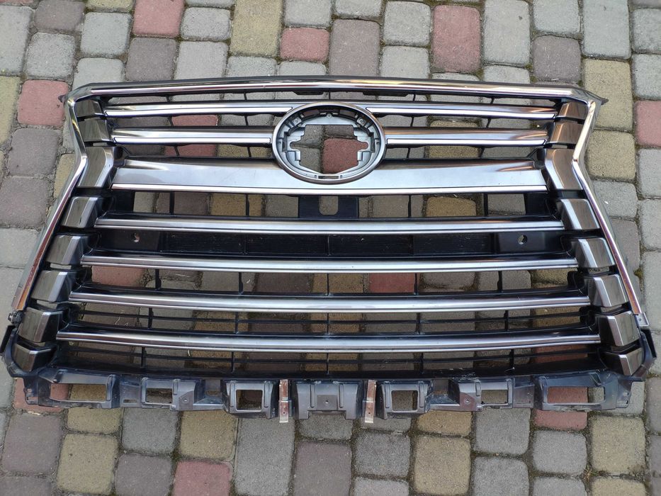 Lexus LX 2019 Решітка радіатору