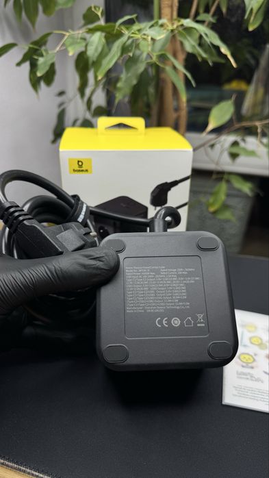 Запядний пристрій Базеус Strip 30w Baseus зарядний пристрій з розеткою