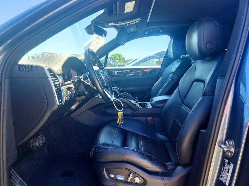 Porsche CAYENNE 2018