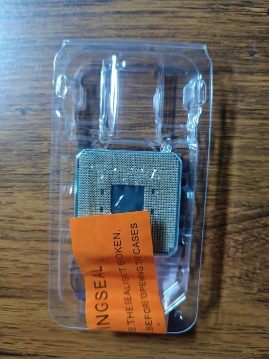 Процесор AMD Ryzen  7 5700x
