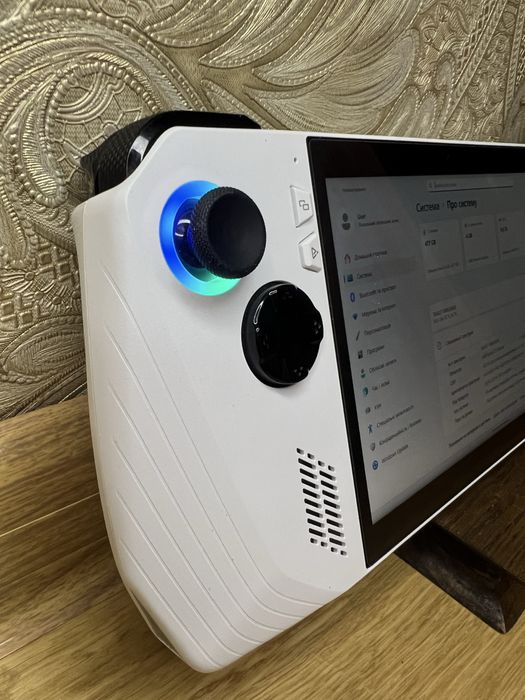Ігрова приставка Asus Rog Ally 2023 (512Gb)