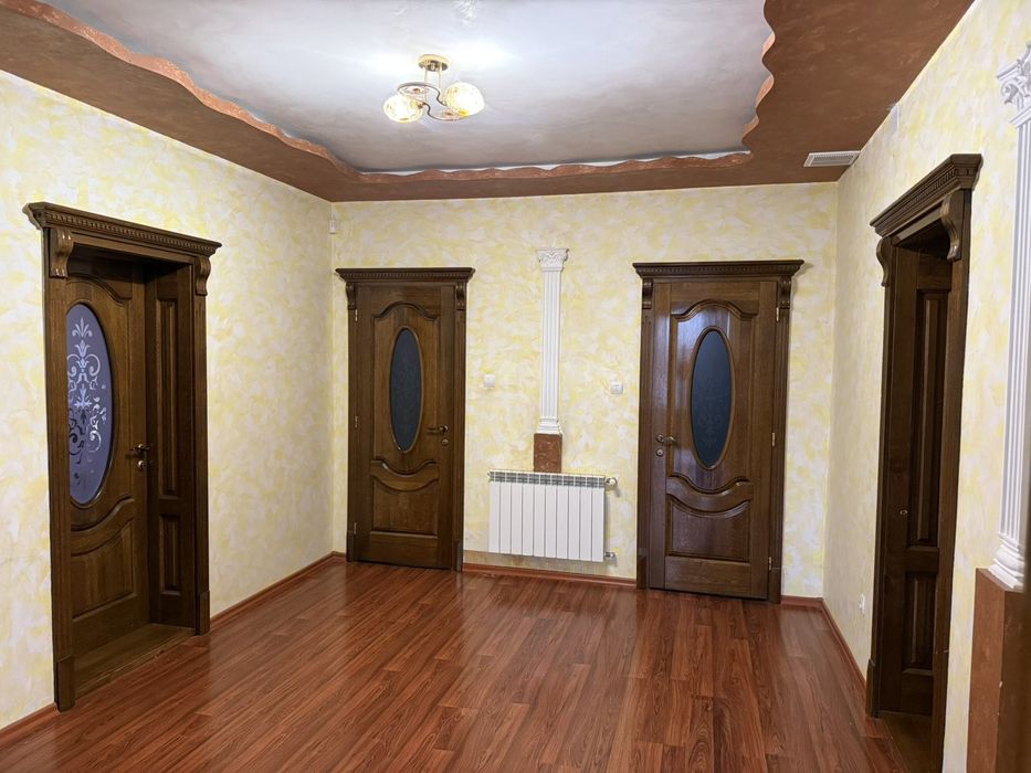 Оренда всього  будинку або половину  будинку