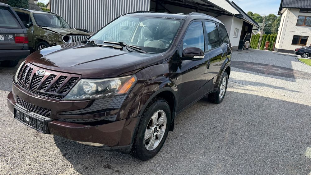 Mahindra XUV 500