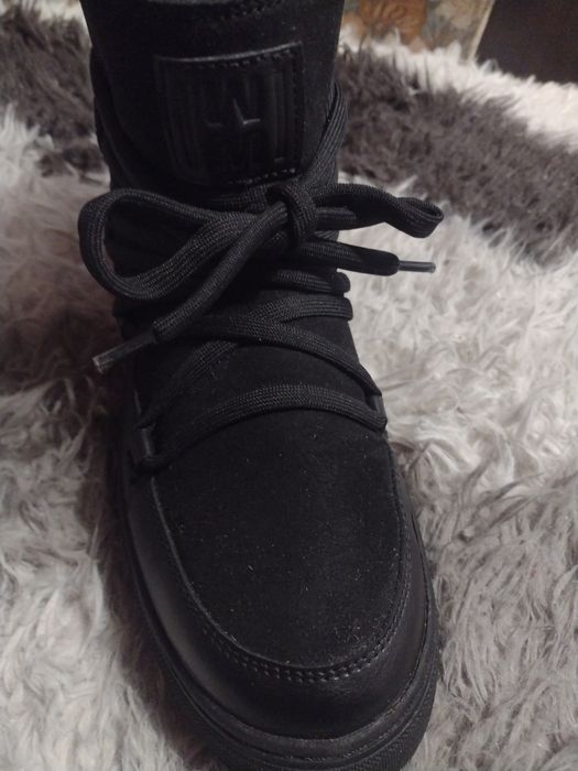 Уги жіночі, кожа, 40 розмір