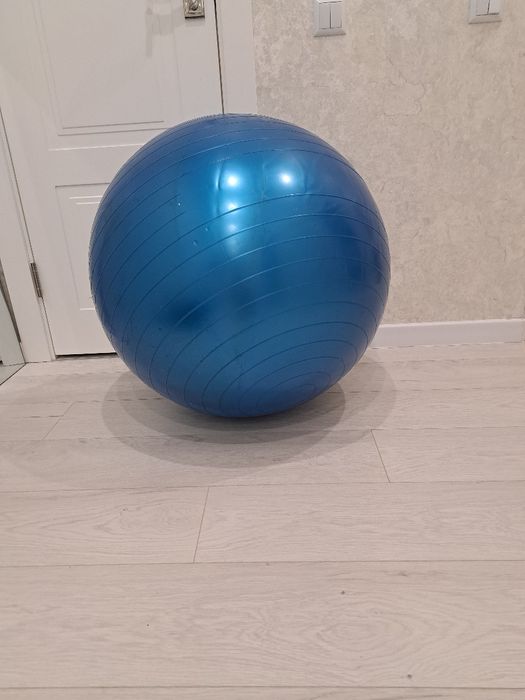 М'яч для гімнастики, фітнесу, йоги