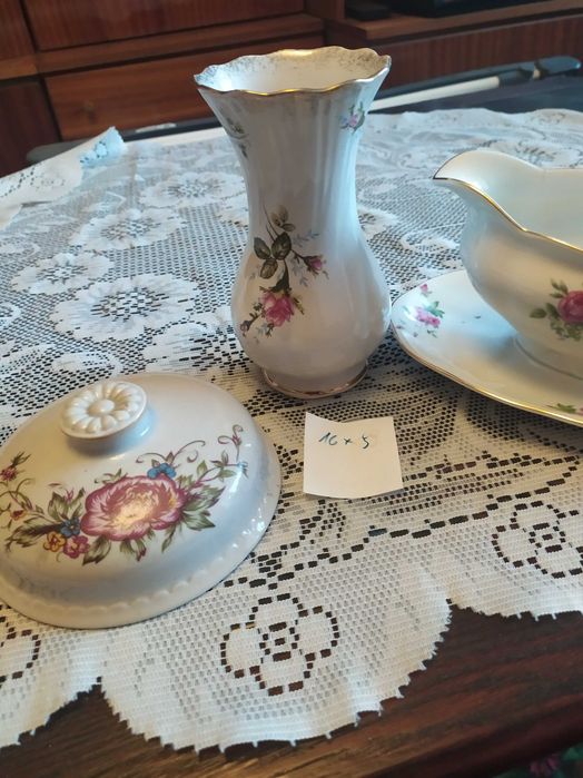 Komplet sosierka wazoniki.maselniczka