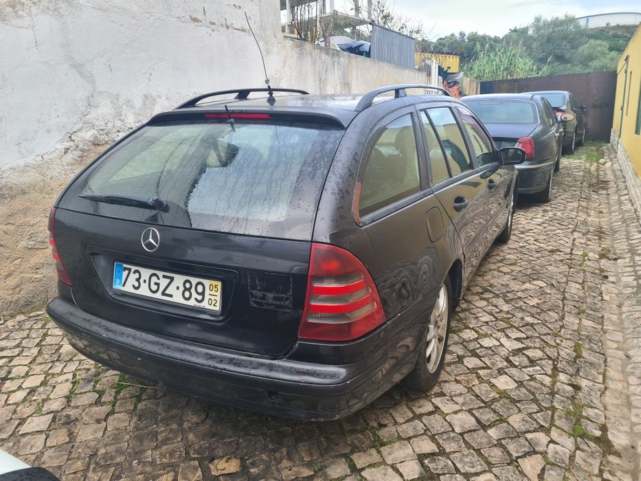 Mercedes c 220 com avaria