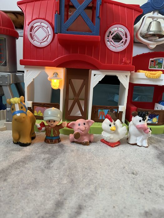 Sprzedam farmę Fisher Price