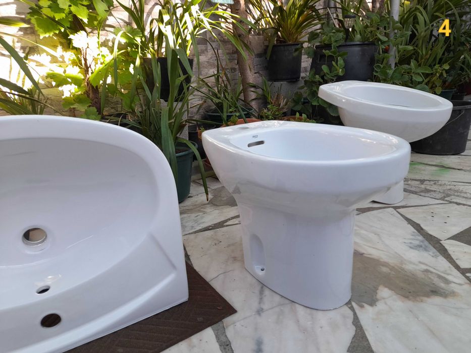 Loiças Casa de Banho