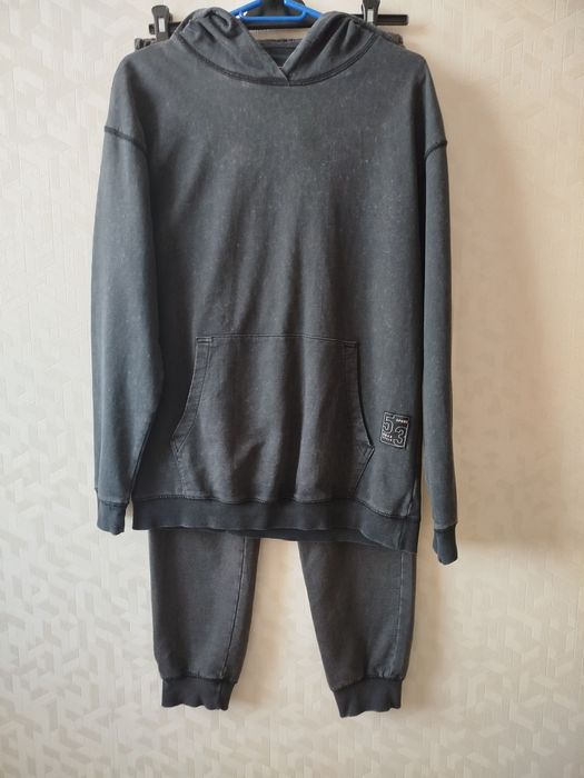 Dresy młodzieżowe rozmiar 158/164 cm