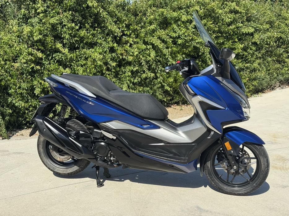 Honda Forza 350 / 2021 / 41.000km / Revisões na Marca