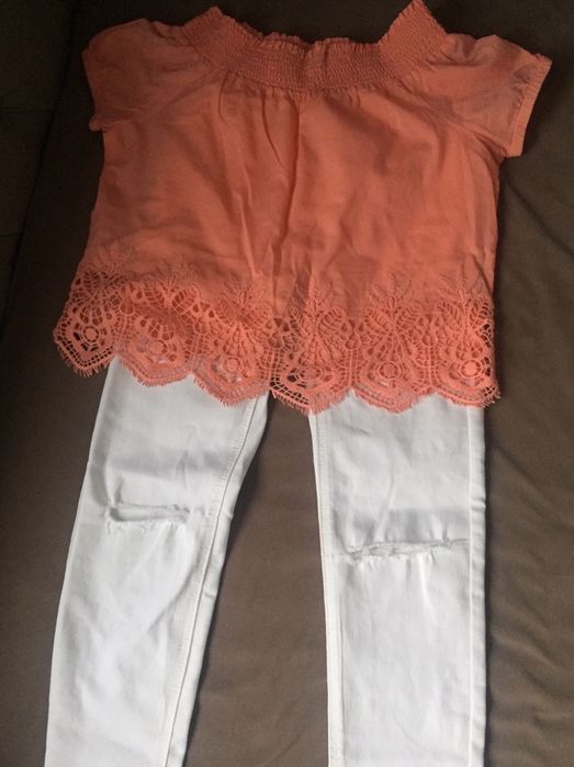 Jeansy białe z dziurami