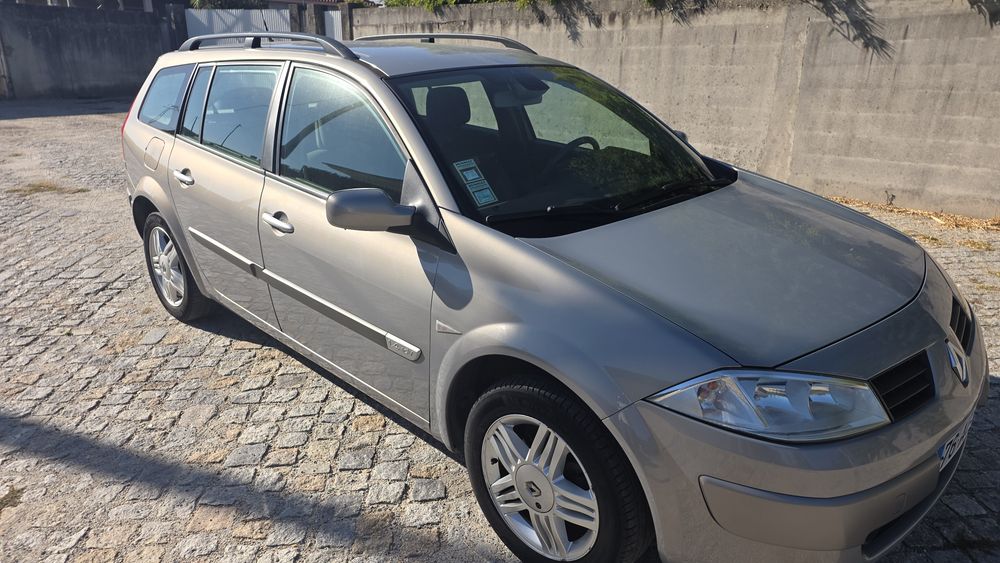 R Megane gasolina 2005 168.000km