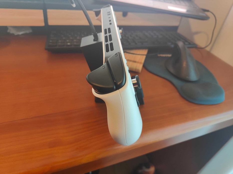 LENOVO Legion Go S - Glaciar White - Windows (Ryzen Z2 - 16GB - 512GB)