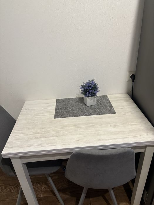 Стол  стулья кухоний набір продам