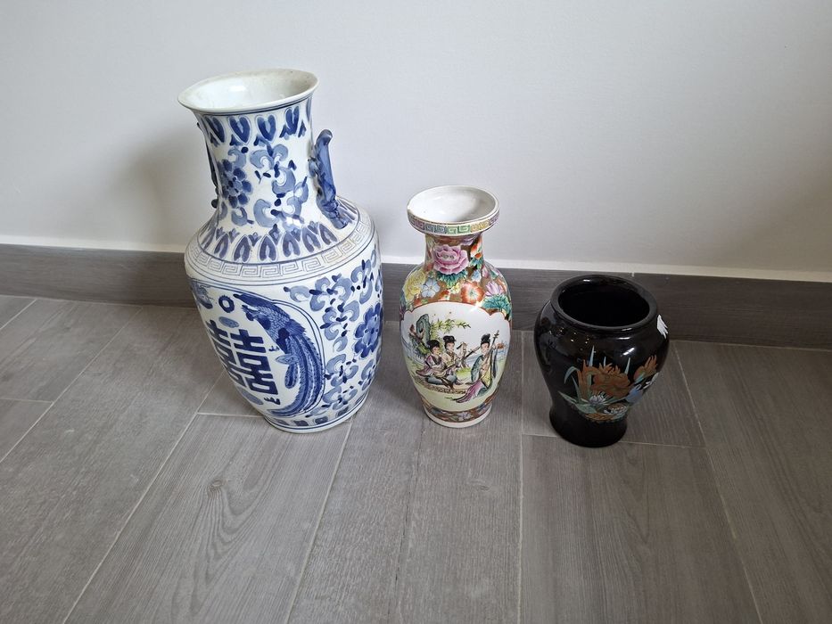 Conjunto de jarras