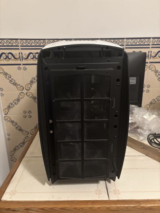 Caixa NZXT micro atx