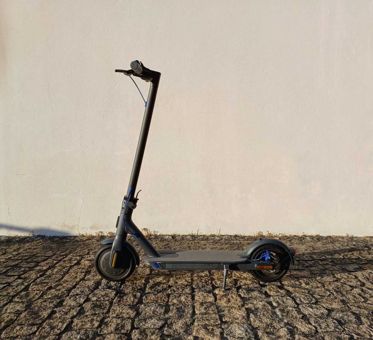 Trotinete Elétrica Xiaomi Mi 3 Preta