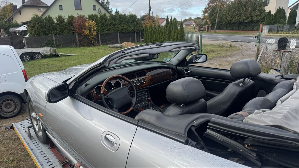 Jaguar XK8 4,2i V8